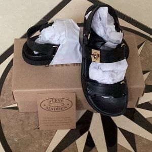Steve Madden Flat Mona Black Leat New In Box
